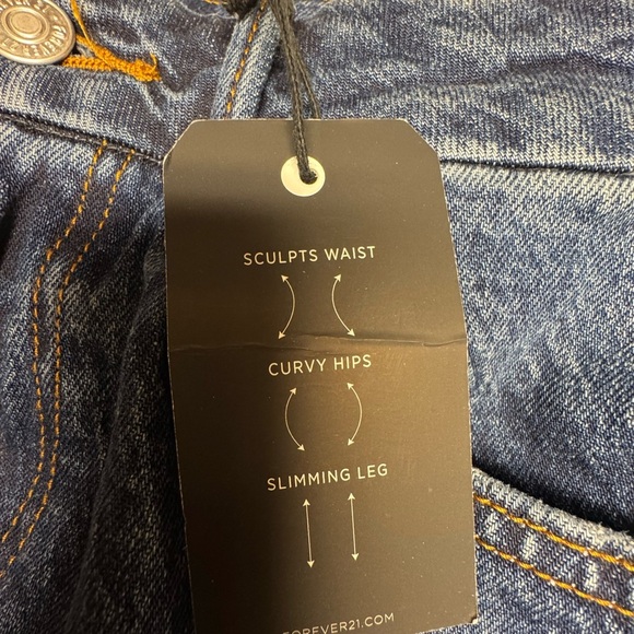 Forever 21 Blue Flare & Wide Leg Jeans NWT - Picture 3 of 4